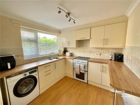 2 bedroom apartment to rent - Photo 4