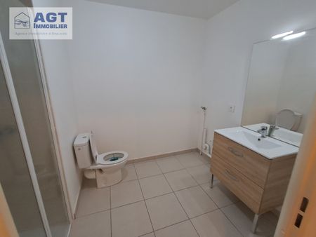 Location Appartement 2 pièces 44m² BEAUVAIS 60000 - Photo 5