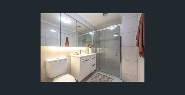 Townsville City Living, Just Steps Away! - Photo 1