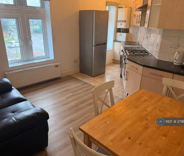 1 bedroom flat to rent - Photo 4
