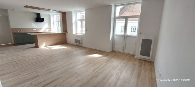 Location Appartement 3 pièces 83m² CAMBRAI 59400 - Photo 1