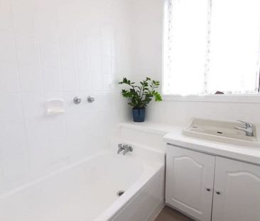 3 Bedroom Home - Photo 3