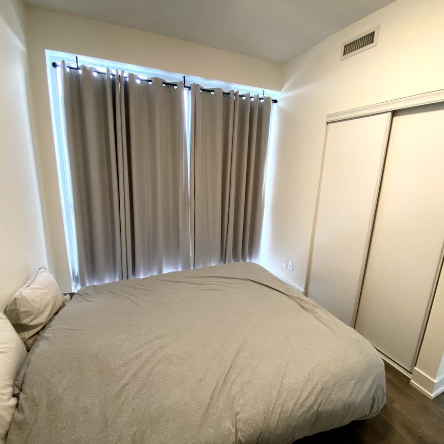 For Lease - 180 Fairview Mall Drive Unit# 907, Toronto, Ontario - Photo 1