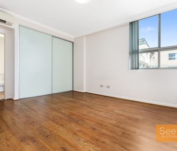 2 Beds Pus Study Spacious Apartment With Floorboards - Photo 3