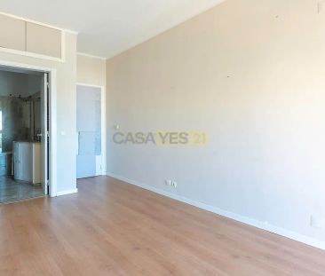 Apartment T3 in Oeiras e São Julião da Barra, Paço de Arcos e Caxias, Oeiras - Photo 4