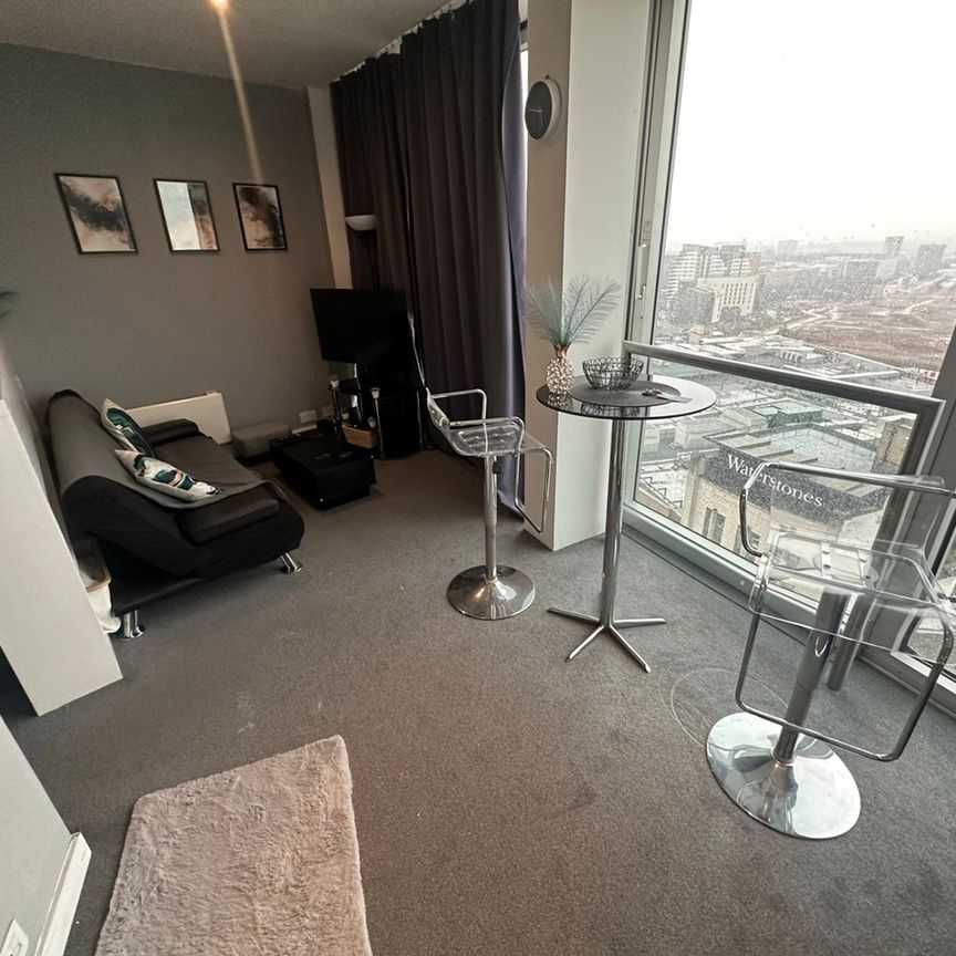 Studio Flat, The Rotunda, B2 - Photo 1