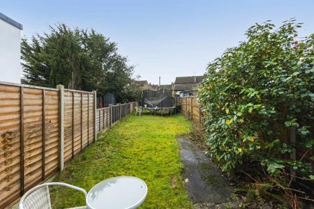 2 bedroom terraced house to rent - Photo 3