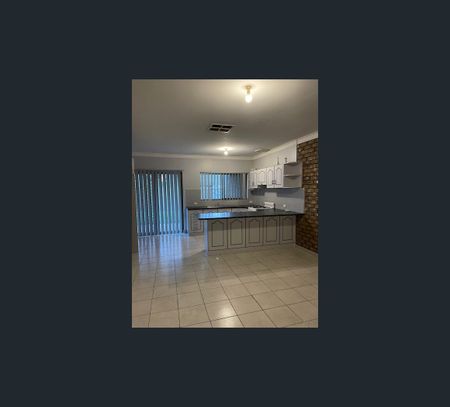 1/71 Muriel Drive, Pooraka, SA 5095 - Photo 5