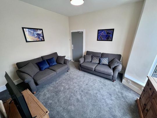 5 bedroom house share to rent - Photo 1