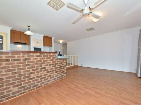 Charming Edgewater Rental at Unbeatable Price! - Photo 1