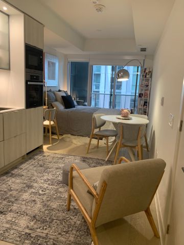 For Lease - 11 Yorkville Avenue Unit# 2008, Toronto, Ontario - Photo 3