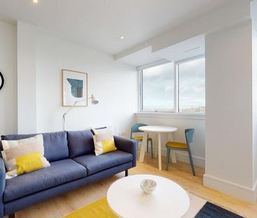 Studio to rent - Photo 6