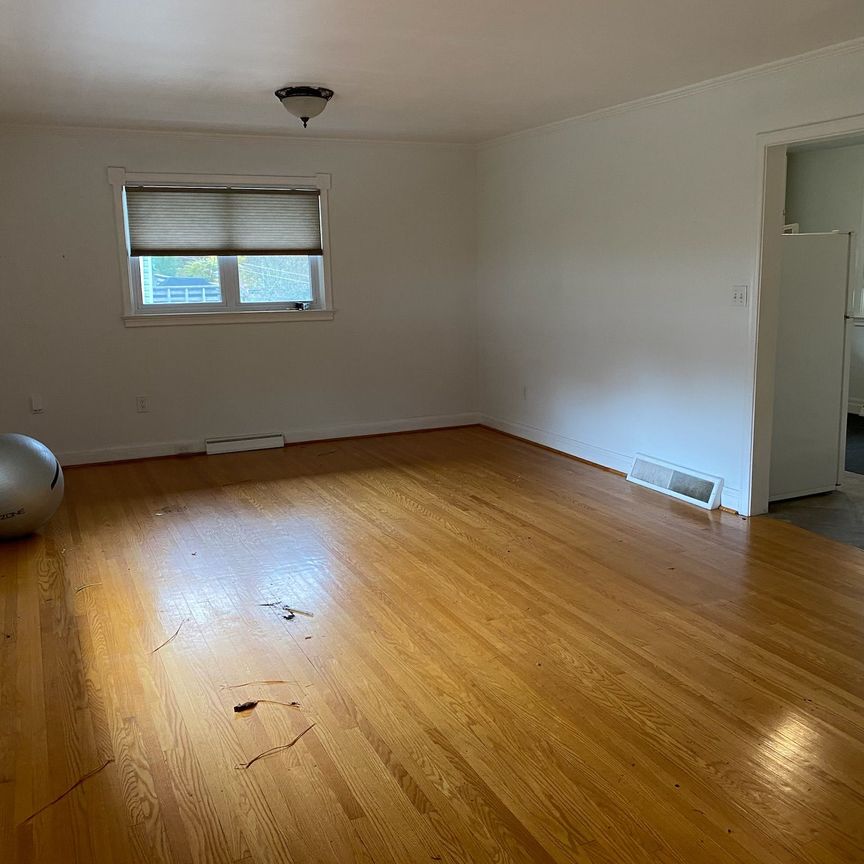 For Lease - 58 North Street, Clarington, Ontario - Photo 1