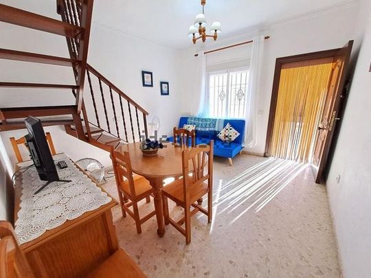 Alquiler de casa o chalet independiente en Calle Boquerón, 1 - Photo 1