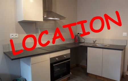 1 pièce, 25m² en location à Saint Yrieix La Perche - 340 € par mois - Photo 3