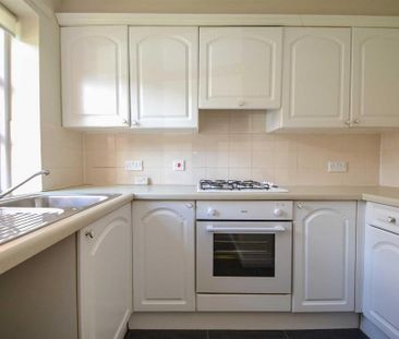 2 bedroom terraced house to rent - Photo 6