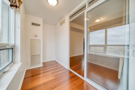 For Lease - 9235 Jane Street Unit# 1201, Vaughan, Ontario - Photo 5