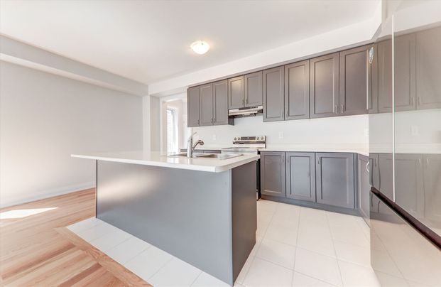 For Lease - 61 Butler Boulevard, Kawartha Lakes, Ontario - Photo 1