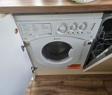 3 Bed Semi-Detached House, Gloucester Road, CR0 - Photo 5