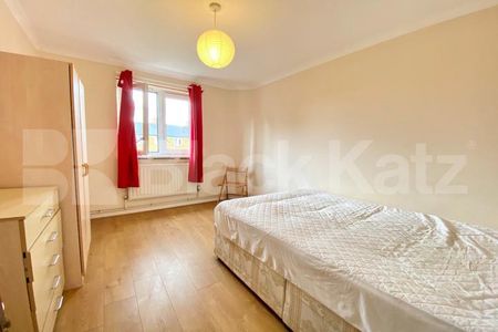 Superbly located duplex apartment in SE1 - Photo 3
