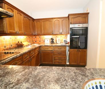 20a Vincent Road, Vincent Road, Dorking, RH4 - Photo 3