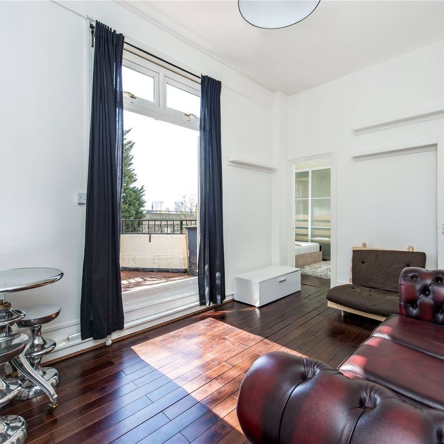 Cambridge Gardens, , W10 - Photo 1