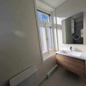 2 CH - 1 SDB - Québec - $1,400 /mo - Photo 3