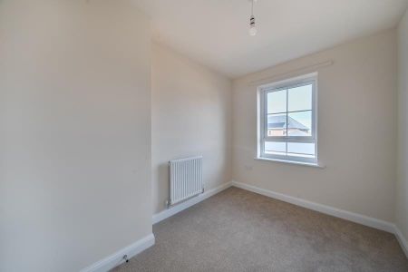 Peony Gardens, Ashchurch, Tewkesbury - Photo 2