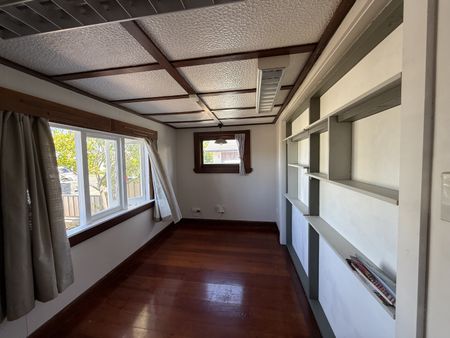 156 Avondale Road, Greenmeadows - Photo 2