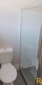 Convenient Central Location - Photo 3