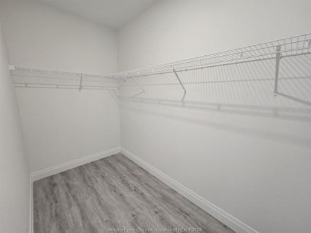 For Lease - 4400 Laurier Parkway Unit# 610, LaSalle, Ontario - Photo 2