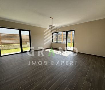 OPORTUNITATE!Casă individuală | 4 camere | 3 băi | Garaj - Photo 1