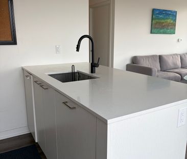 For Lease - 1808 St Clair Avenue Unit# 910, Toronto, Ontario - Photo 3