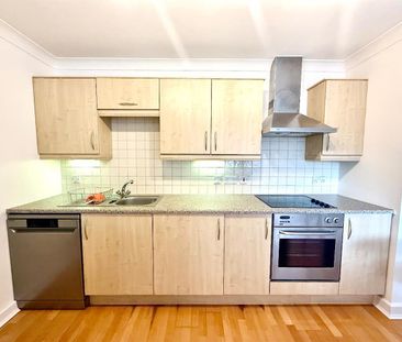 Pinsent, Millsands, Sheffield, S3 - Photo 3