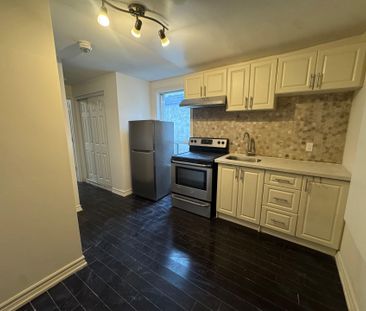 For Lease - 180 Carlton Street Unit# 1, Toronto, Ontario - Photo 1