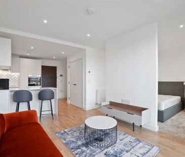 Studio to rent - Photo 3