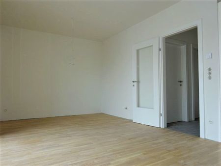 Schöne, helle 3-Zimmer-Wohnung mit Balkon und KFZ-Tiefgaragenabstellplatz in guter Lage – Provisionfrei! - Foto 2