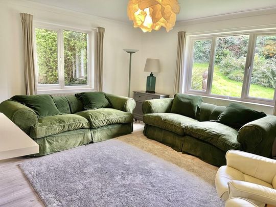 3 bedroom detached bungalow to rent - Photo 1