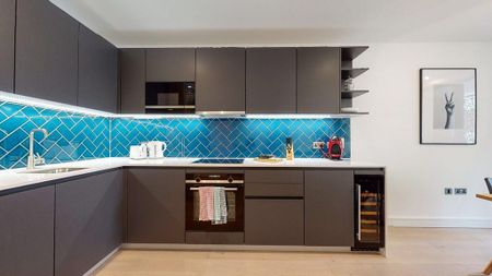 3 bedroom flat to rent - Photo 5