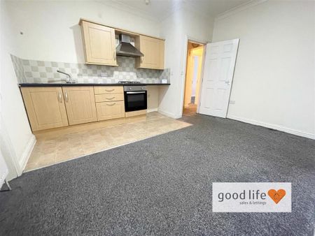1 bedroom flat to rent - Photo 3