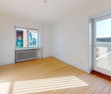 Lys 2-værelses lejlighed i Aalborgs centrum - Photo 2