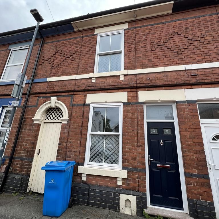2 bedroom terraced house to rent - Photo 1