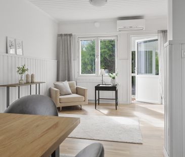 Säbyholmsvägen, Rosersberg - Photo 1