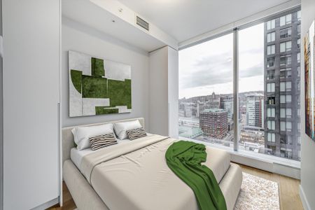 Condo for rent, Montréal (Ville-Marie) - Photo 2