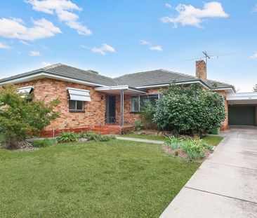 Fabulous Family Home! - Photo 1