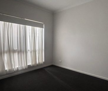 849B Ballarat Road, Deer Park, Vic 3023 - Photo 2