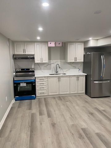 For Lease - 16 Berger Avenue, Markham, Ontario - Photo 4