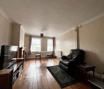 Colchester Road, Halstead, CO9 - Photo 1