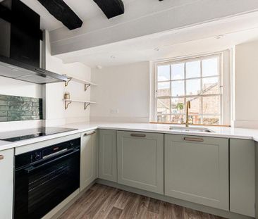 2 bedroom maisonette to rent - Photo 3