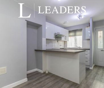 flat to rent Pound Lane, Epsom, KT19 - Photo 1